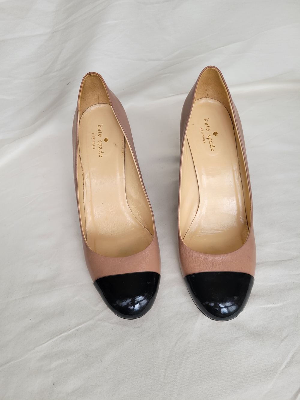 ✨ Elegant Kate Spade Wedge Tan Cap-Toe Pumps — Made in Italy ✨